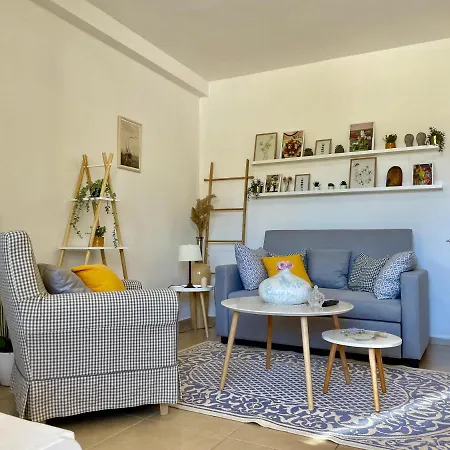 Sea Breeze - Light Holiday home Bouzaiika