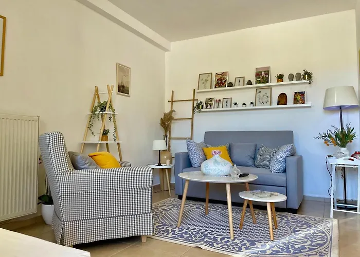 Sea Breeze - Light Feriehus Bouzaíika